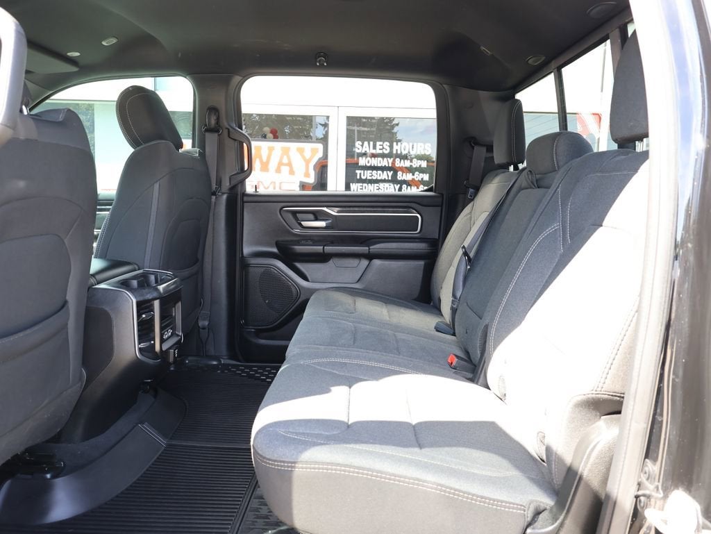 2019 RAM 1500 Big Horn/Lone Star Crew Cab 4x4 5'7" Box