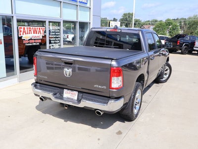2022 RAM 1500 Big Horn Crew Cab 4x4 5'7" Box