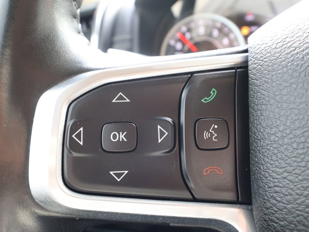 2021 RAM 1500 Laramie Crew Cab 4x4 5'7" Box