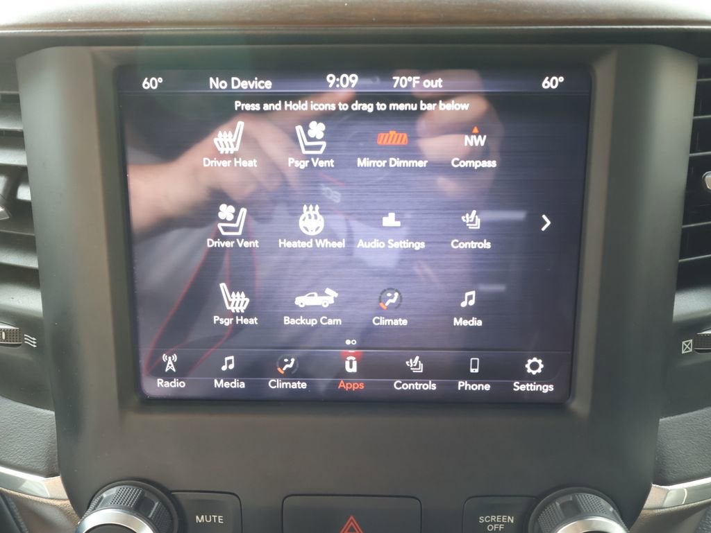 2021 RAM 1500 Laramie Crew Cab 4x4 5'7" Box