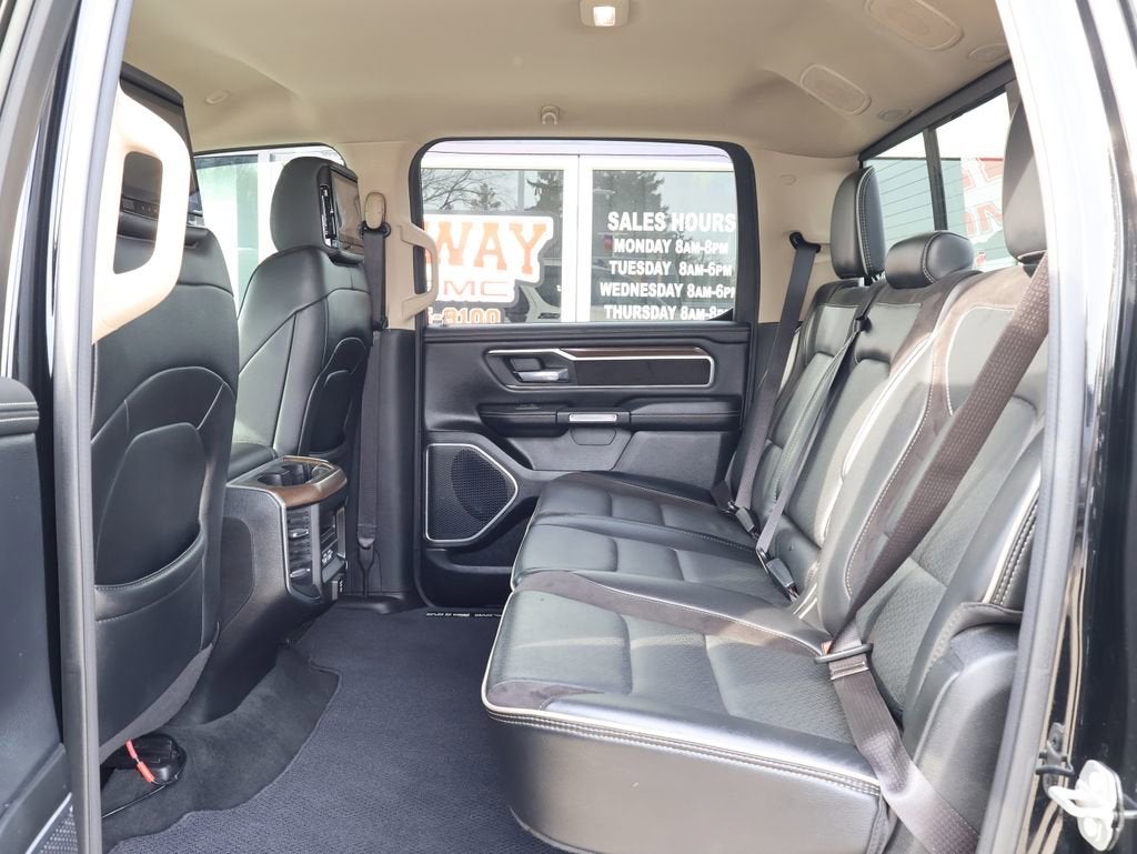 2021 RAM 1500 Laramie Crew Cab 4x4 5'7" Box