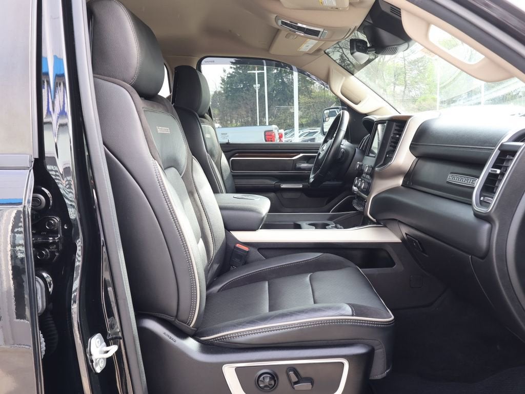 2021 RAM 1500 Laramie Crew Cab 4x4 5'7" Box