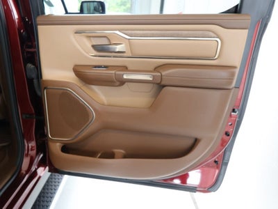 2019 RAM 1500 Longhorn Crew Cab 4x4 5'7" Box