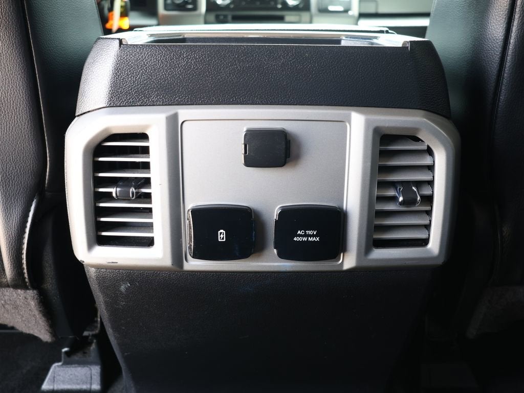 2017 Ford Super Duty F-250 SRW Lariat