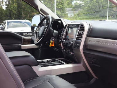 2017 Ford Super Duty F-250 SRW Lariat