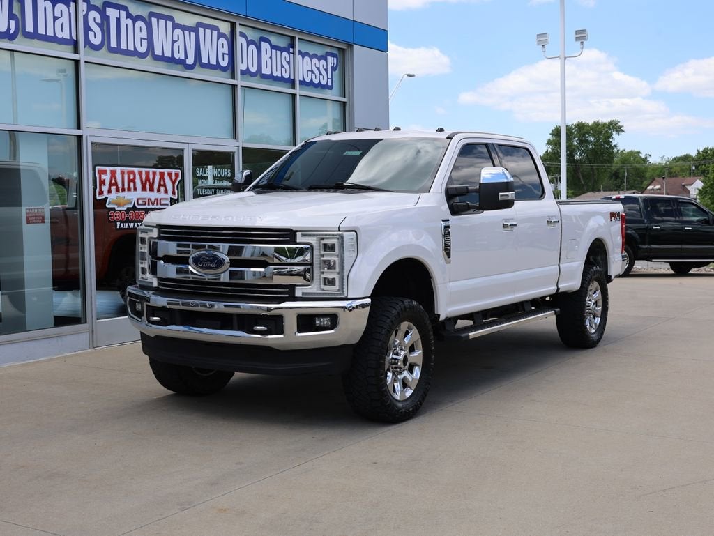 2017 Ford Super Duty F-250 SRW Lariat