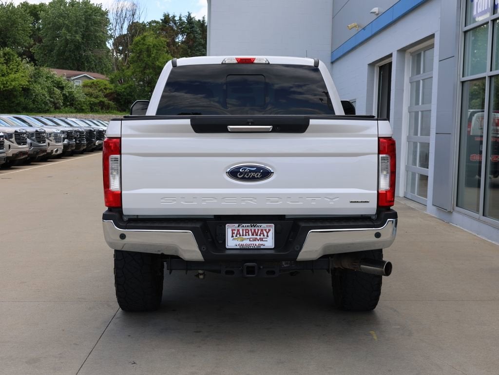 2017 Ford Super Duty F-250 SRW Lariat