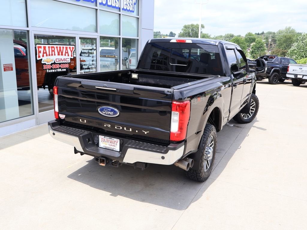 2017 Ford Super Duty F-250 SRW Lariat