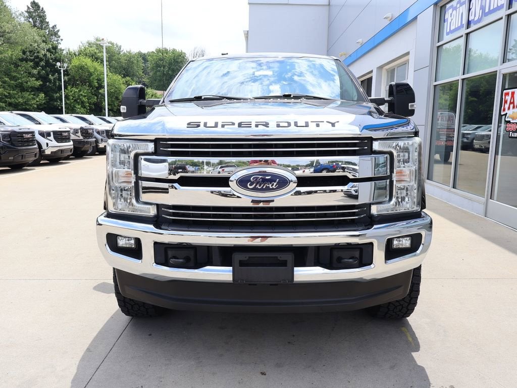 2017 Ford Super Duty F-250 SRW Lariat
