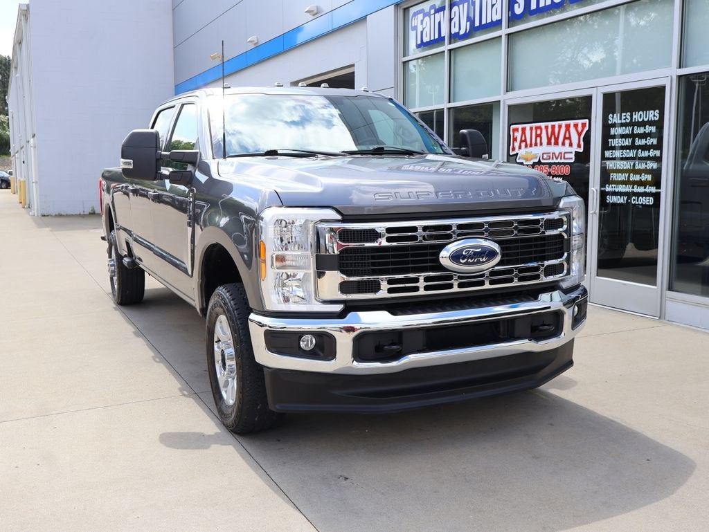 2024 Ford F-350 XLT