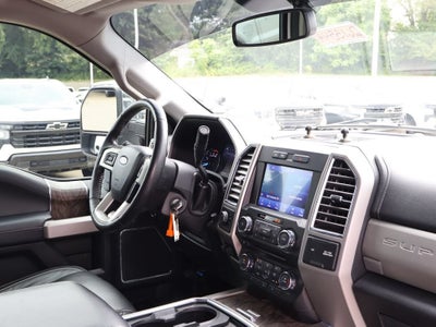 2017 Ford F-350 LARIAT