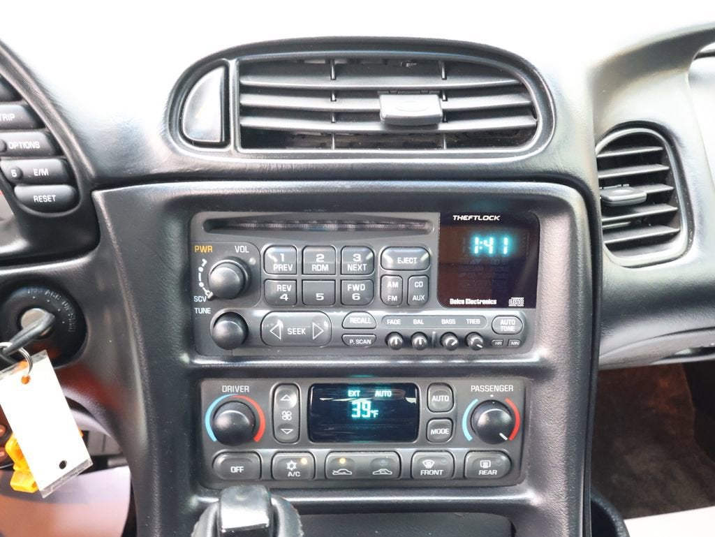 2002 Chevrolet Corvette 2dr Convertible