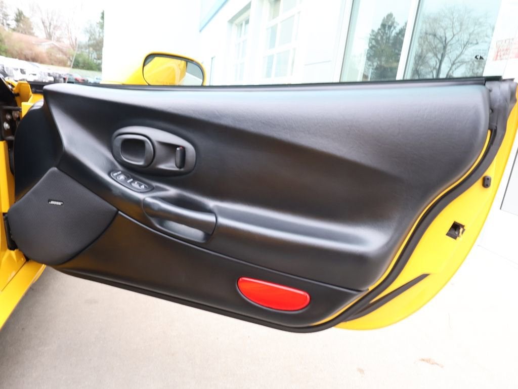 2002 Chevrolet Corvette 2dr Convertible