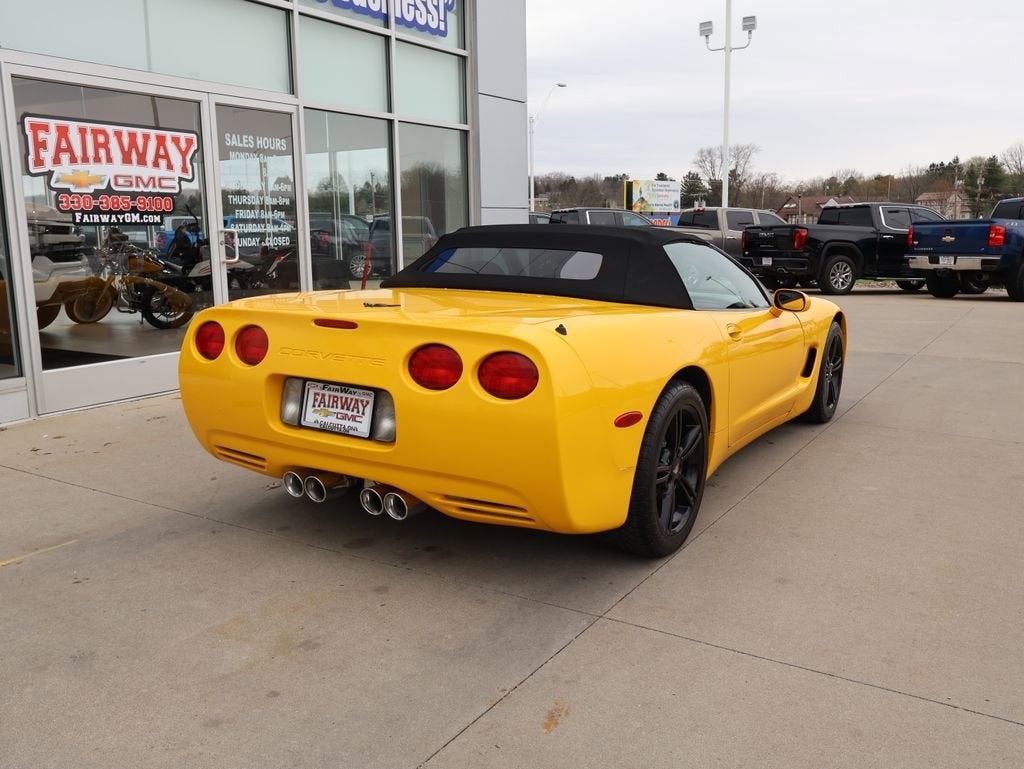 2002 Chevrolet Corvette 2dr Convertible