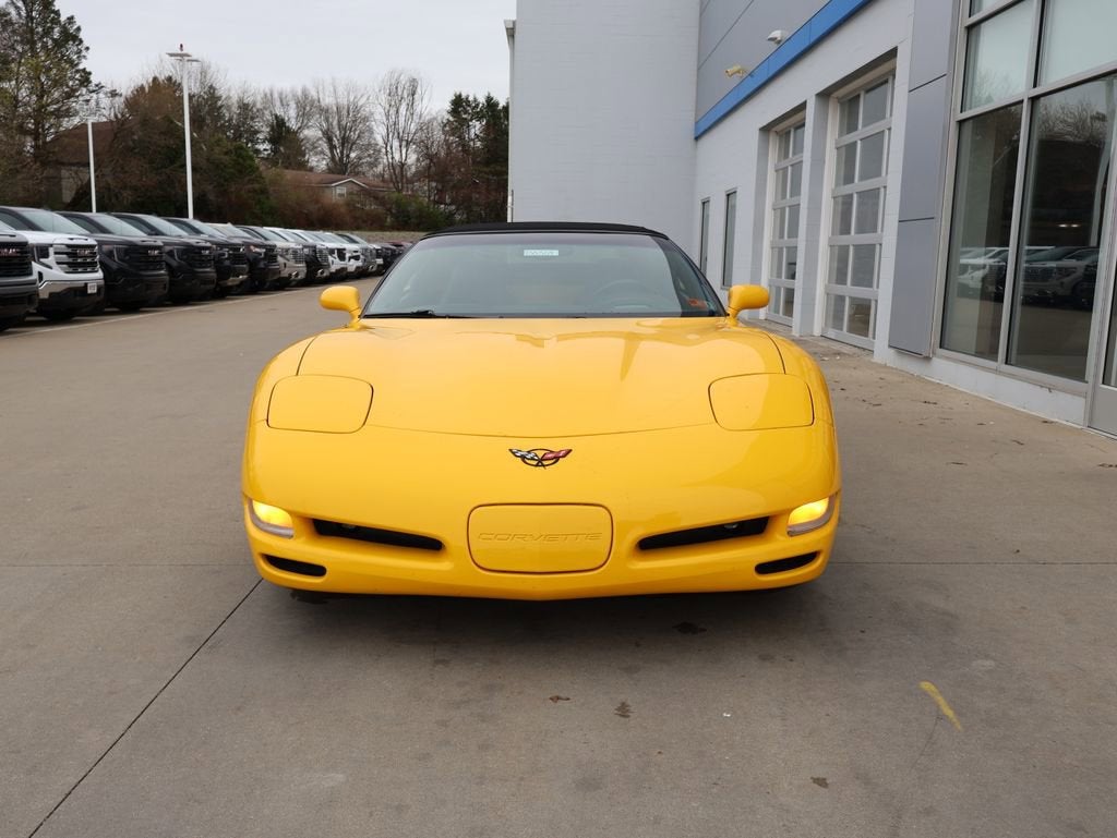 2002 Chevrolet Corvette 2dr Convertible