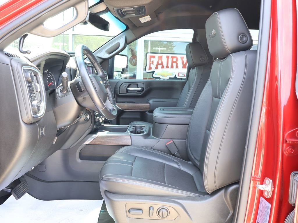 2022 Chevrolet Silverado 3500 HD High Country DRW