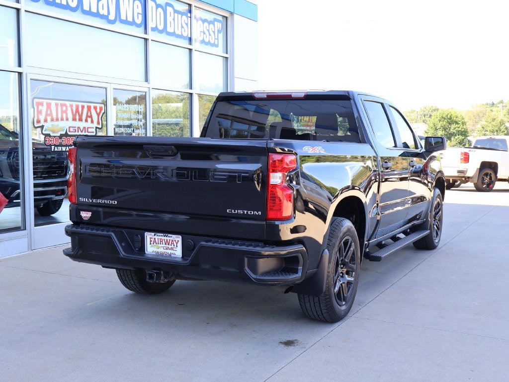 2023 Chevrolet Silverado 1500 Custom