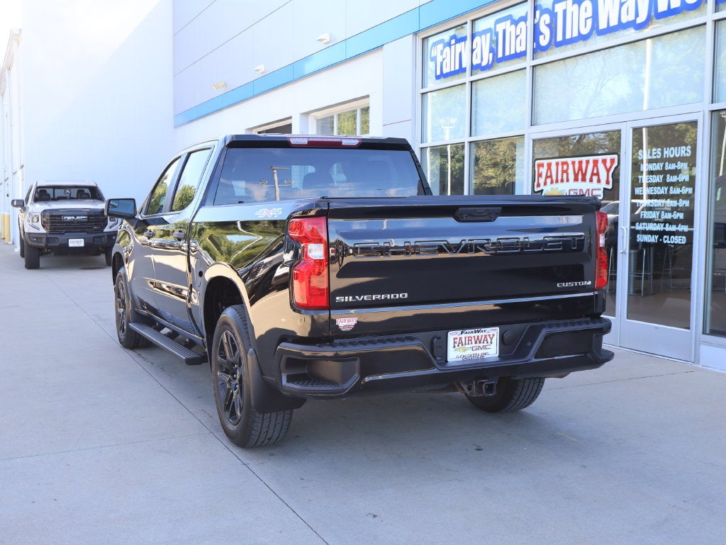 2023 Chevrolet Silverado 1500 Custom