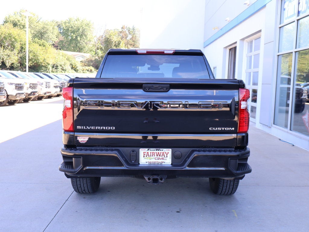 2023 Chevrolet Silverado 1500 Custom