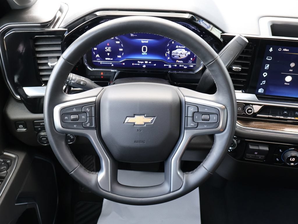 2025 Chevrolet Silverado 1500 LT (2FL)