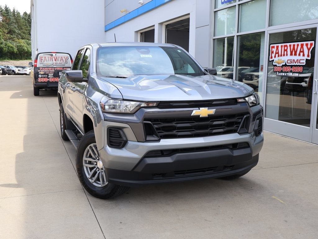 2025 Chevrolet Colorado WT/LT