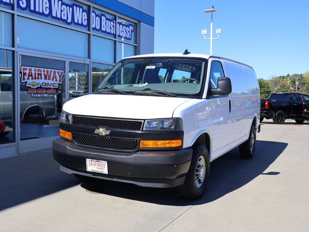 2024 Chevrolet Express Cargo 2500 WT
