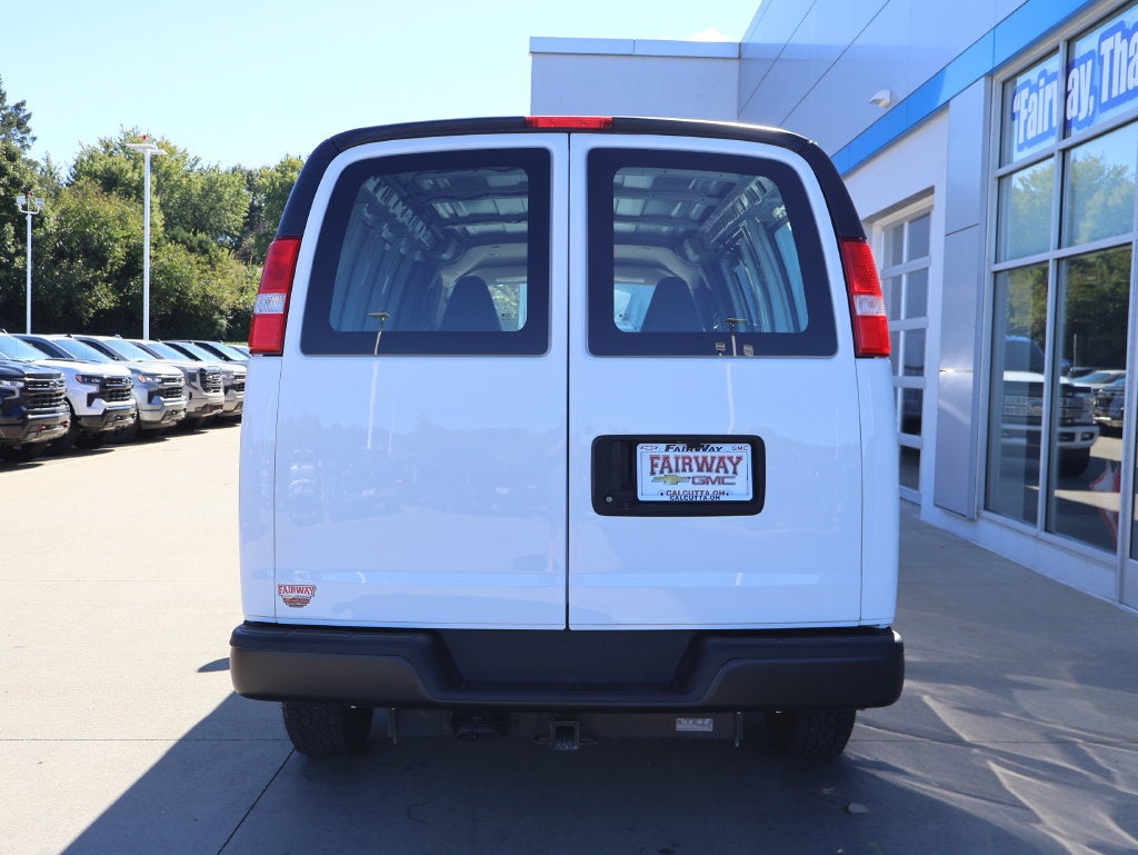 2024 Chevrolet Express Cargo 2500 WT