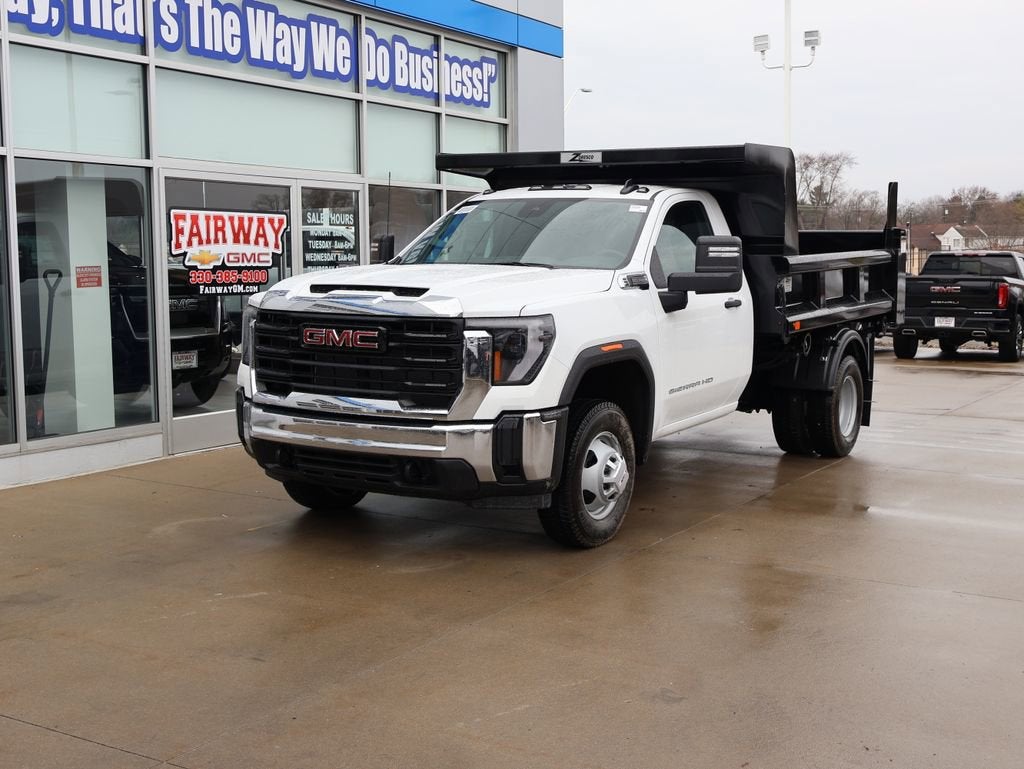 2026 GMC Sierra 3500 HD Chassis Cab Pro