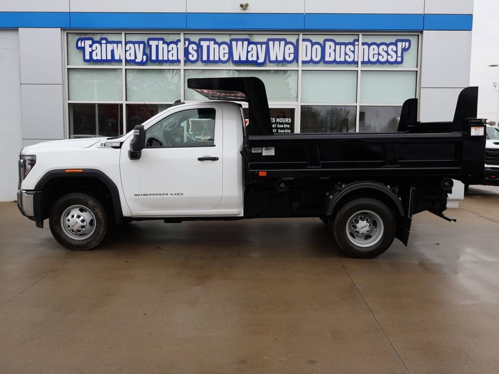 2026 GMC Sierra 3500 HD Chassis Cab Pro