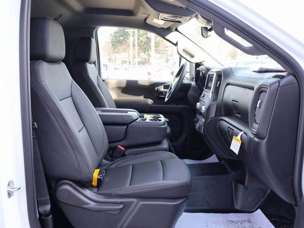 2026 GMC Sierra 3500 HD Chassis Cab Pro