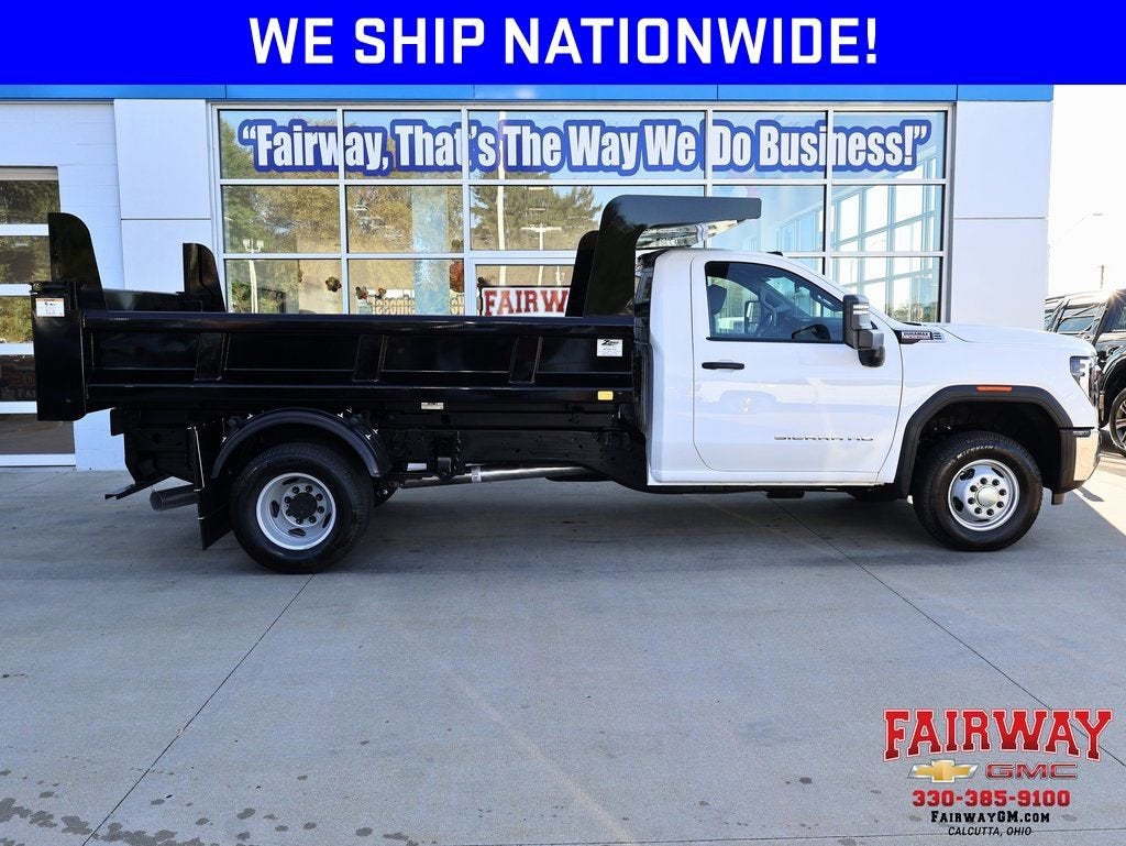 2025 GMC Sierra 3500 HD Chassis Cab Pro