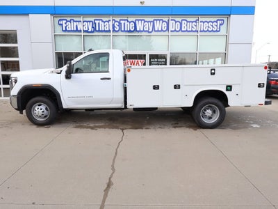 2026 GMC Sierra 3500 HD Chassis Cab Pro