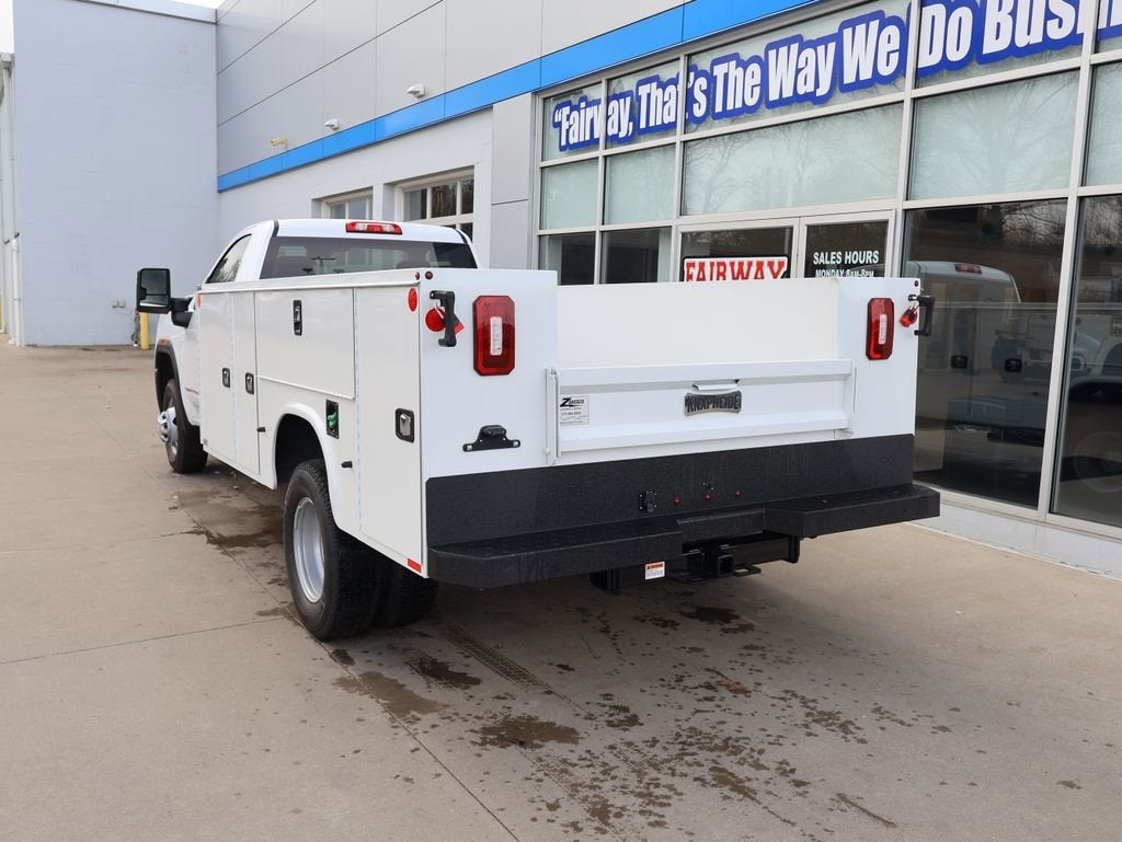 2026 GMC Sierra 3500 HD Chassis Cab Pro