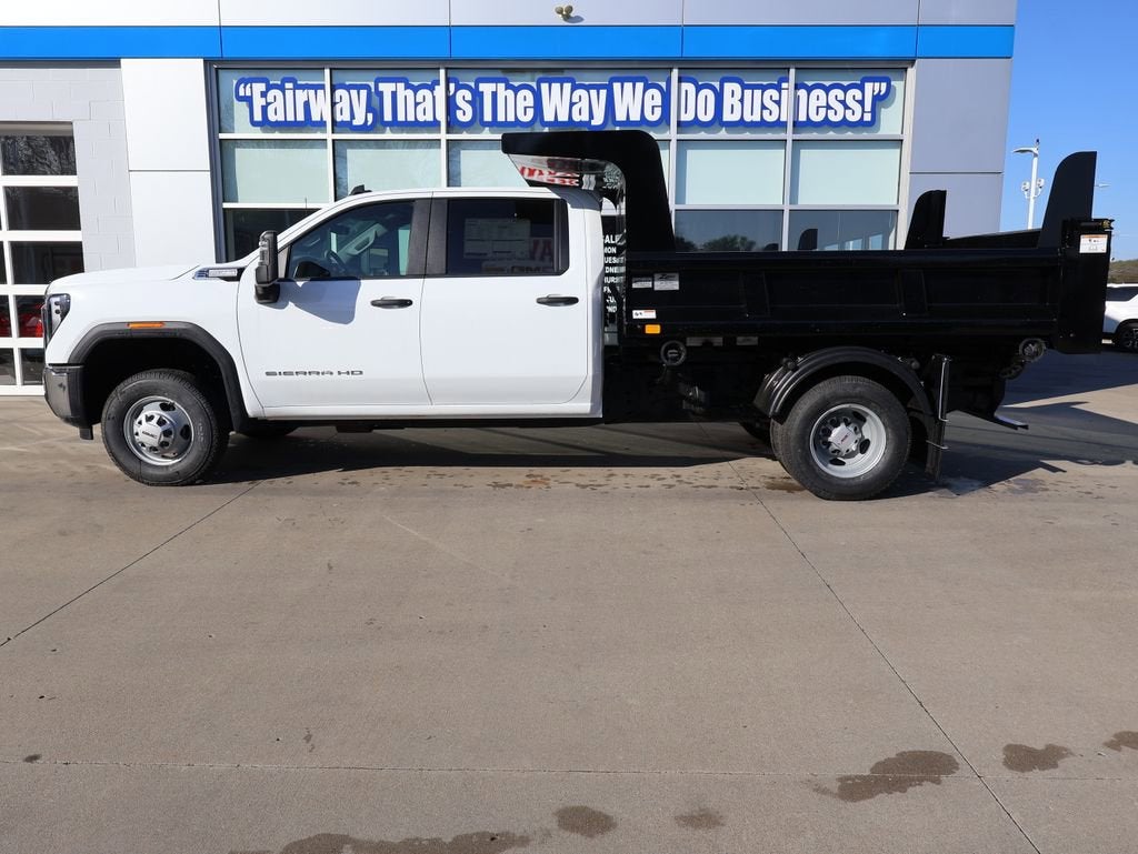 2026 GMC Sierra 3500 HD Chassis Cab Pro