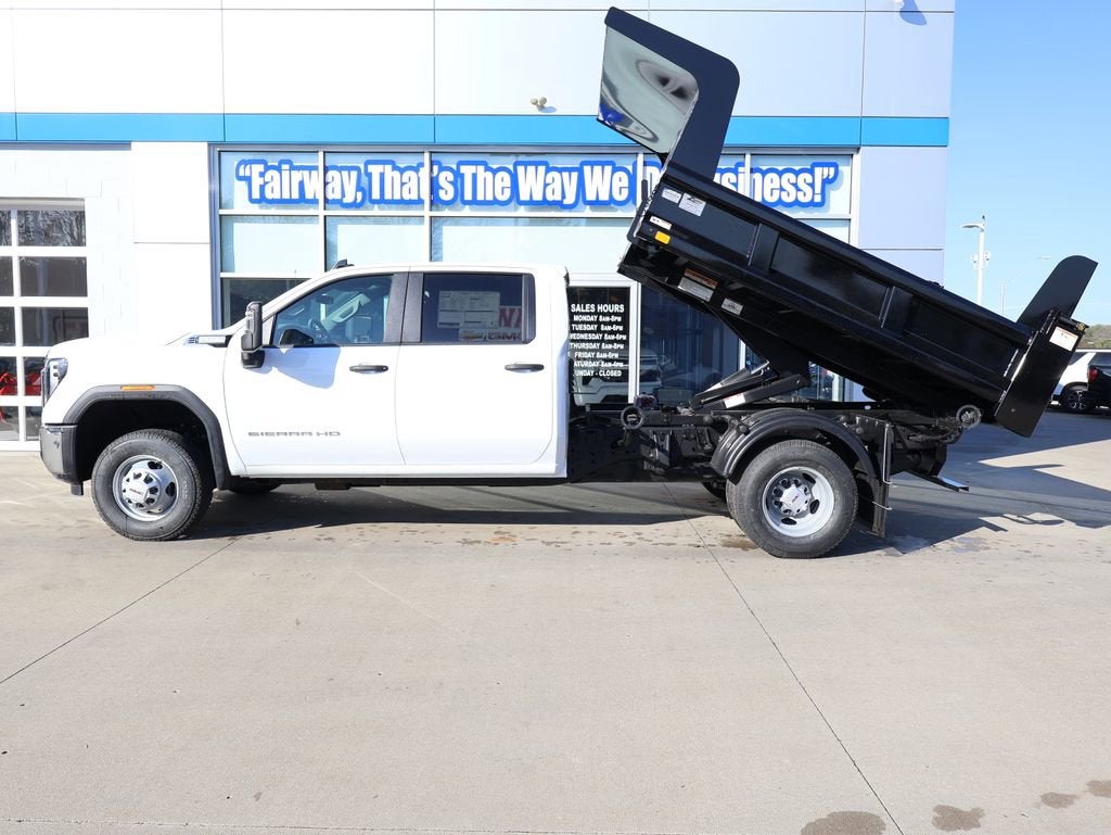 2026 GMC Sierra 3500 HD Chassis Cab Pro