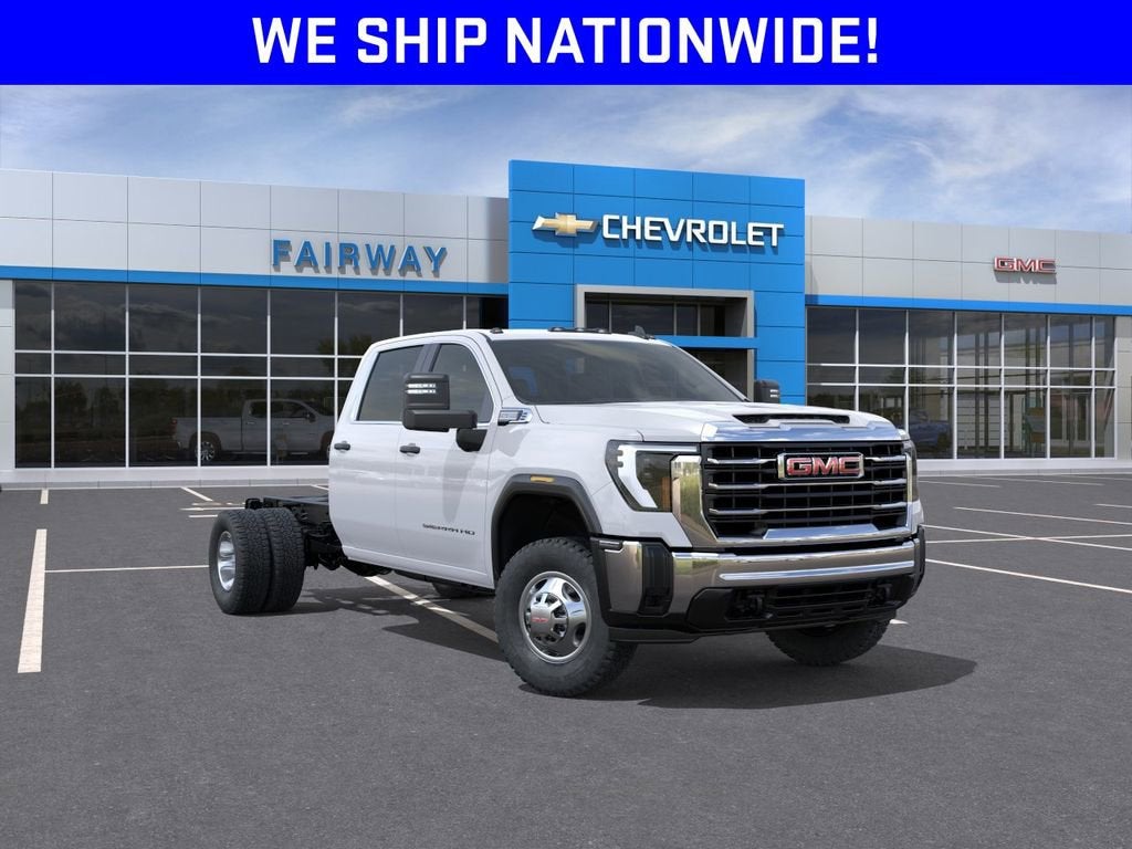 2026 GMC Sierra 3500 HD Chassis Cab Pro