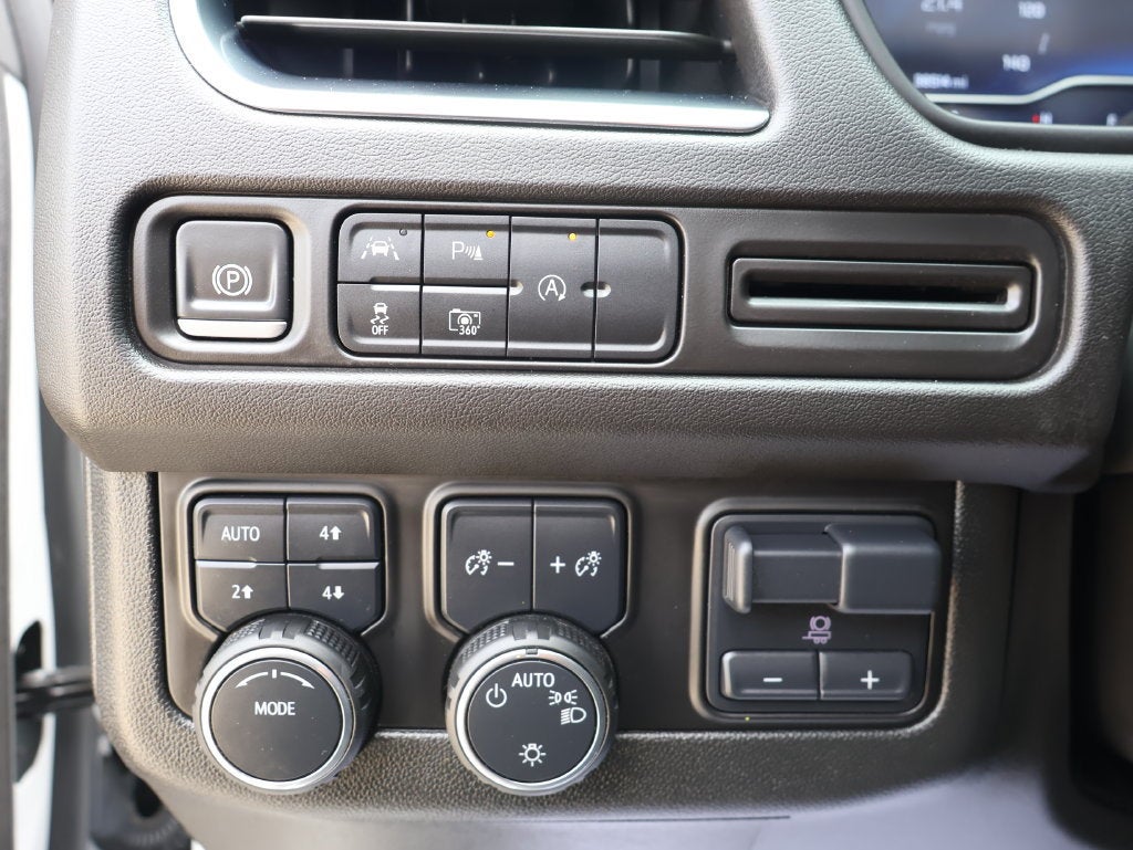 2024 Chevrolet Tahoe RST