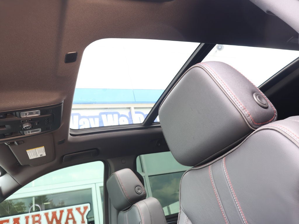 2024 Chevrolet Tahoe RST