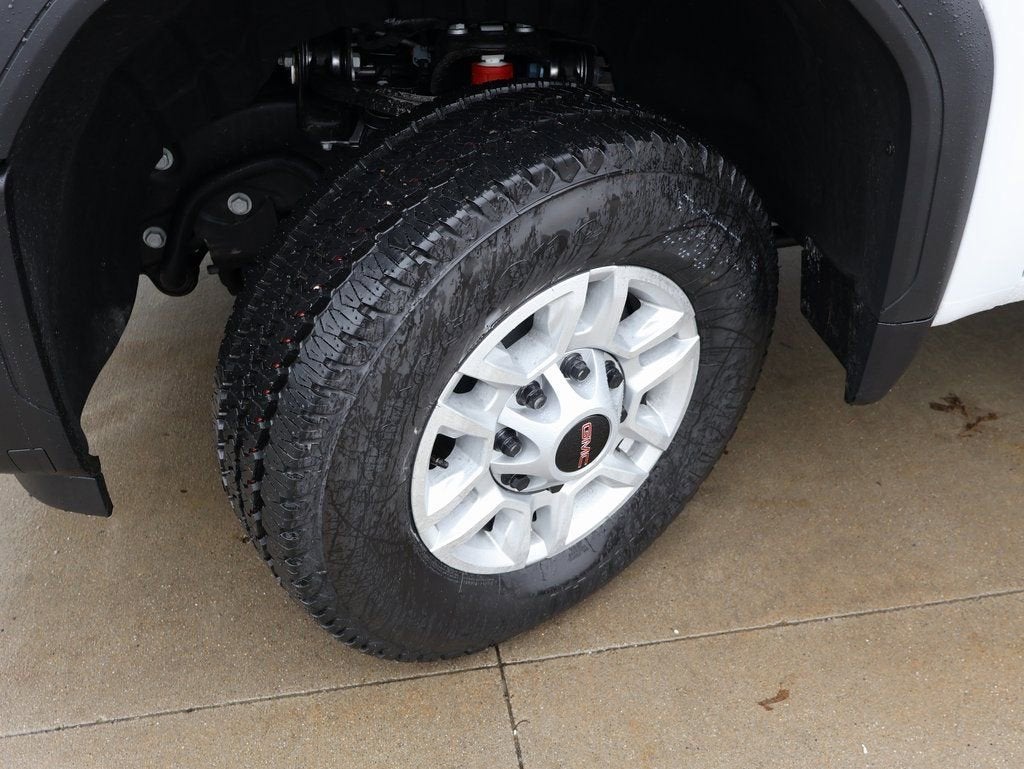 2025 GMC Sierra 2500 HD Pro