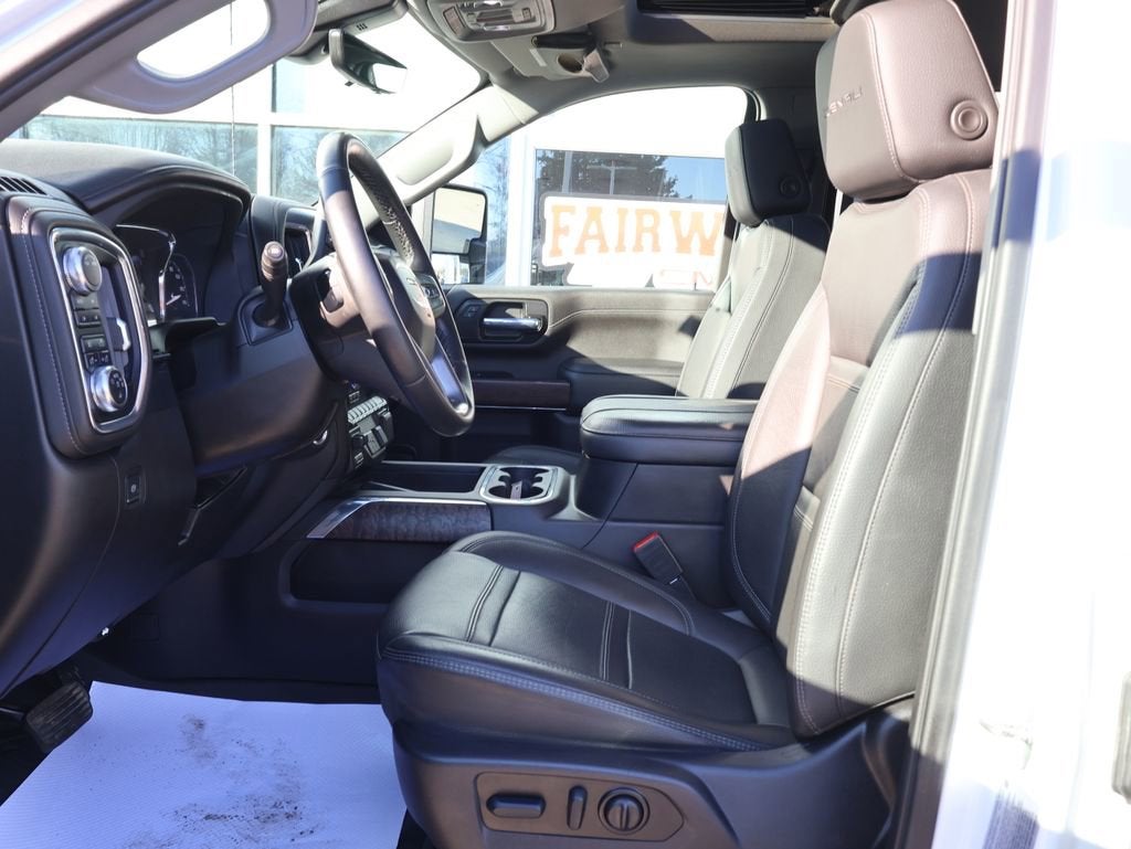 2023 GMC Sierra 2500 HD Denali