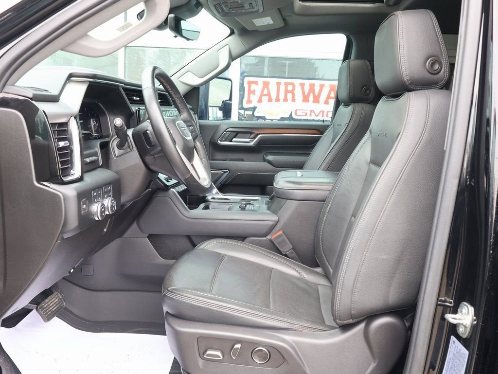 2024 GMC Sierra 3500 HD Denali