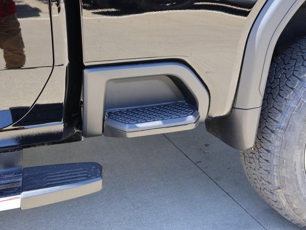 2025 GMC Sierra 2500 HD SLT