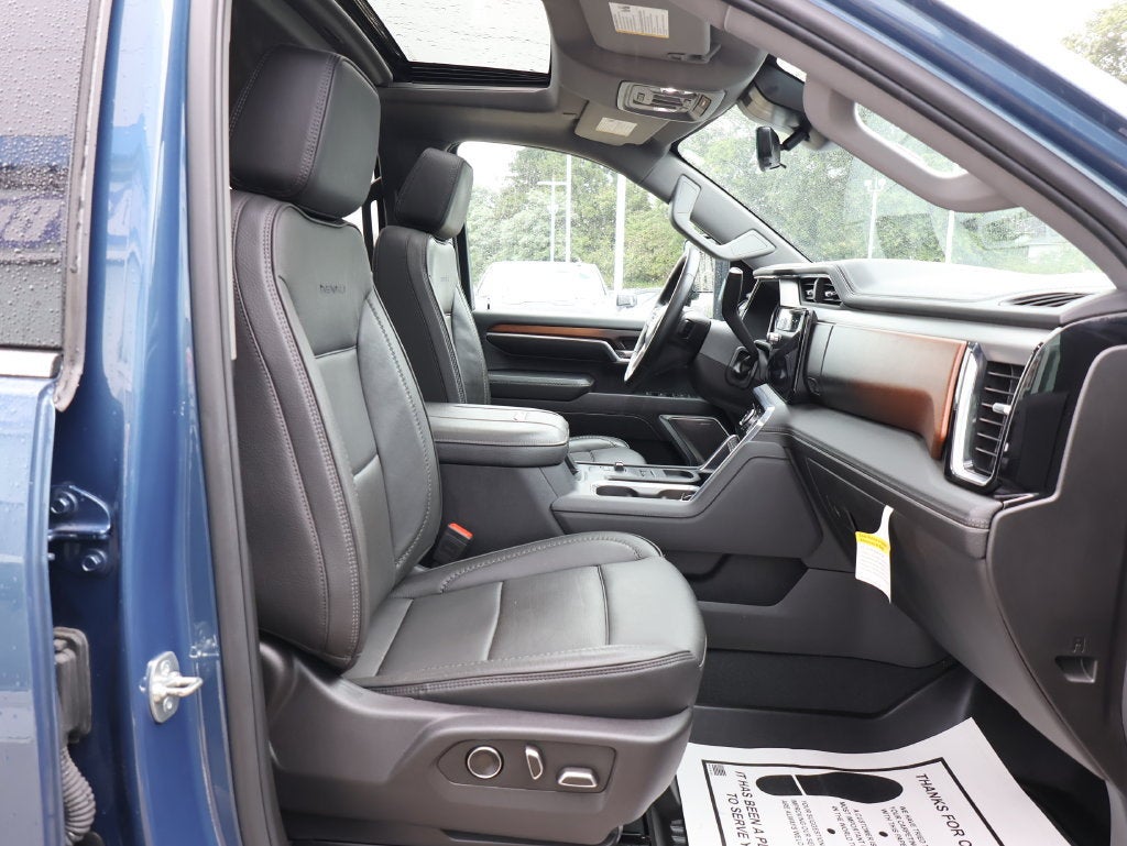 2025 GMC Sierra 2500 HD Denali