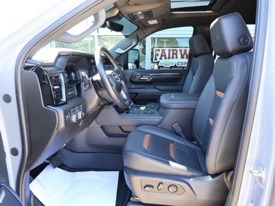 2025 GMC Sierra 3500 HD AT4