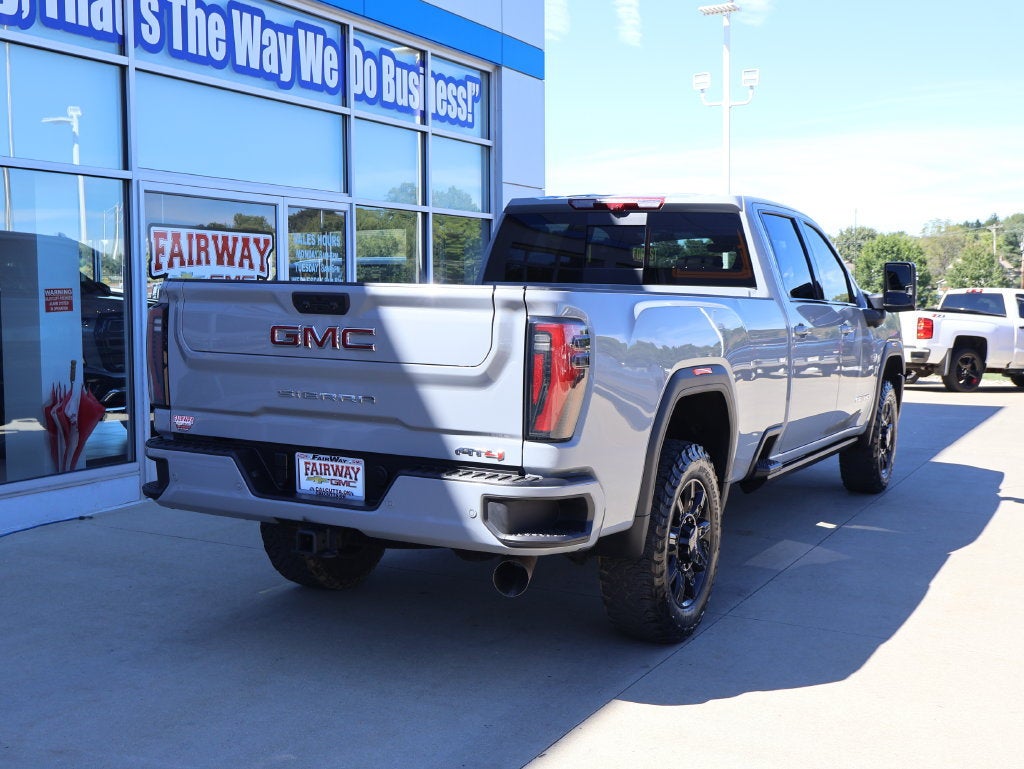 2025 GMC Sierra 3500 HD AT4