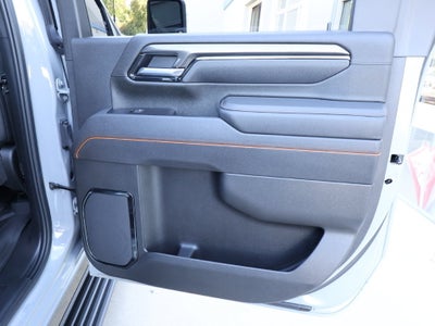 2025 GMC Sierra 3500 HD AT4