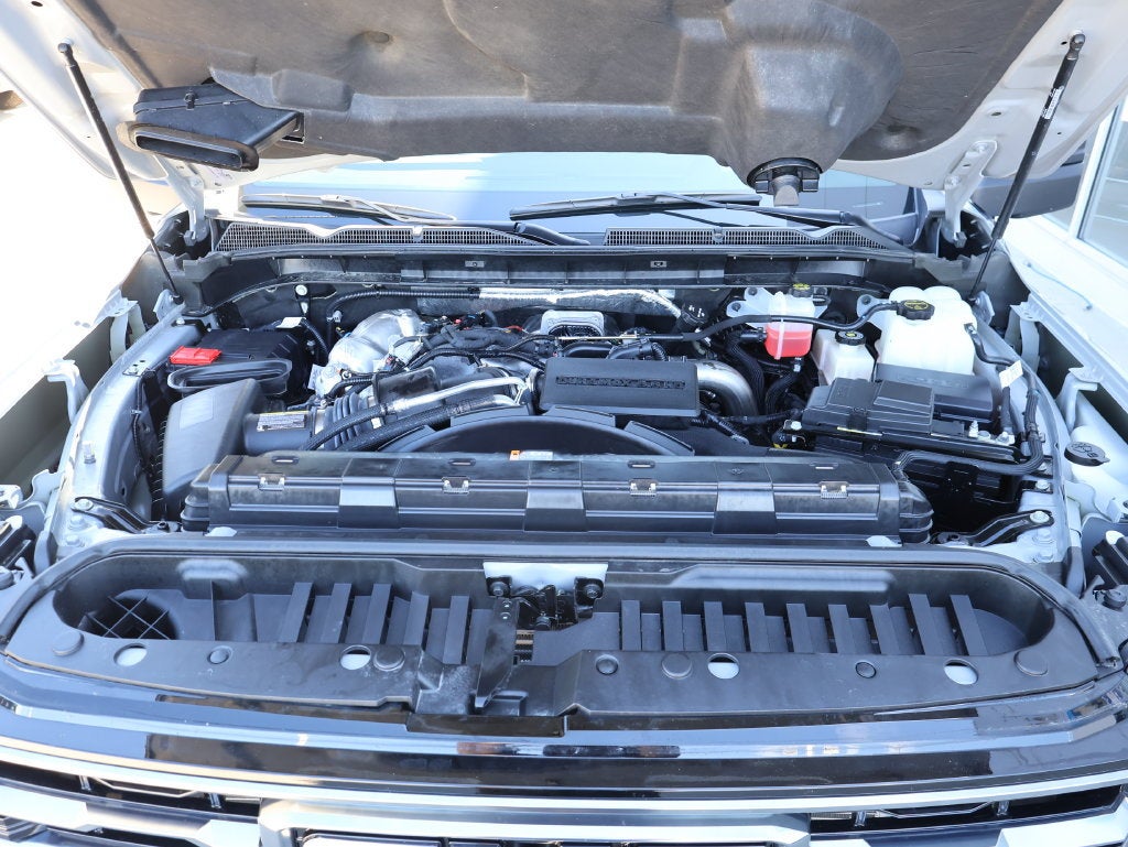 2025 GMC Sierra 3500 HD AT4
