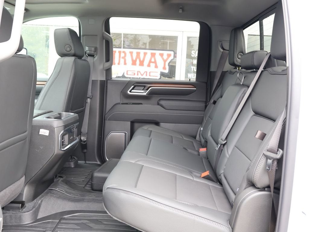 2026 GMC Sierra 3500 HD Denali DRW