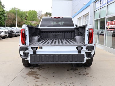 2026 GMC Sierra 3500 HD Denali DRW