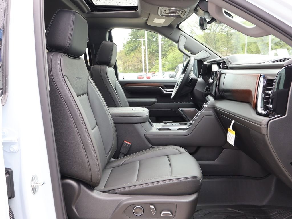 2026 GMC Sierra 3500 HD Denali DRW